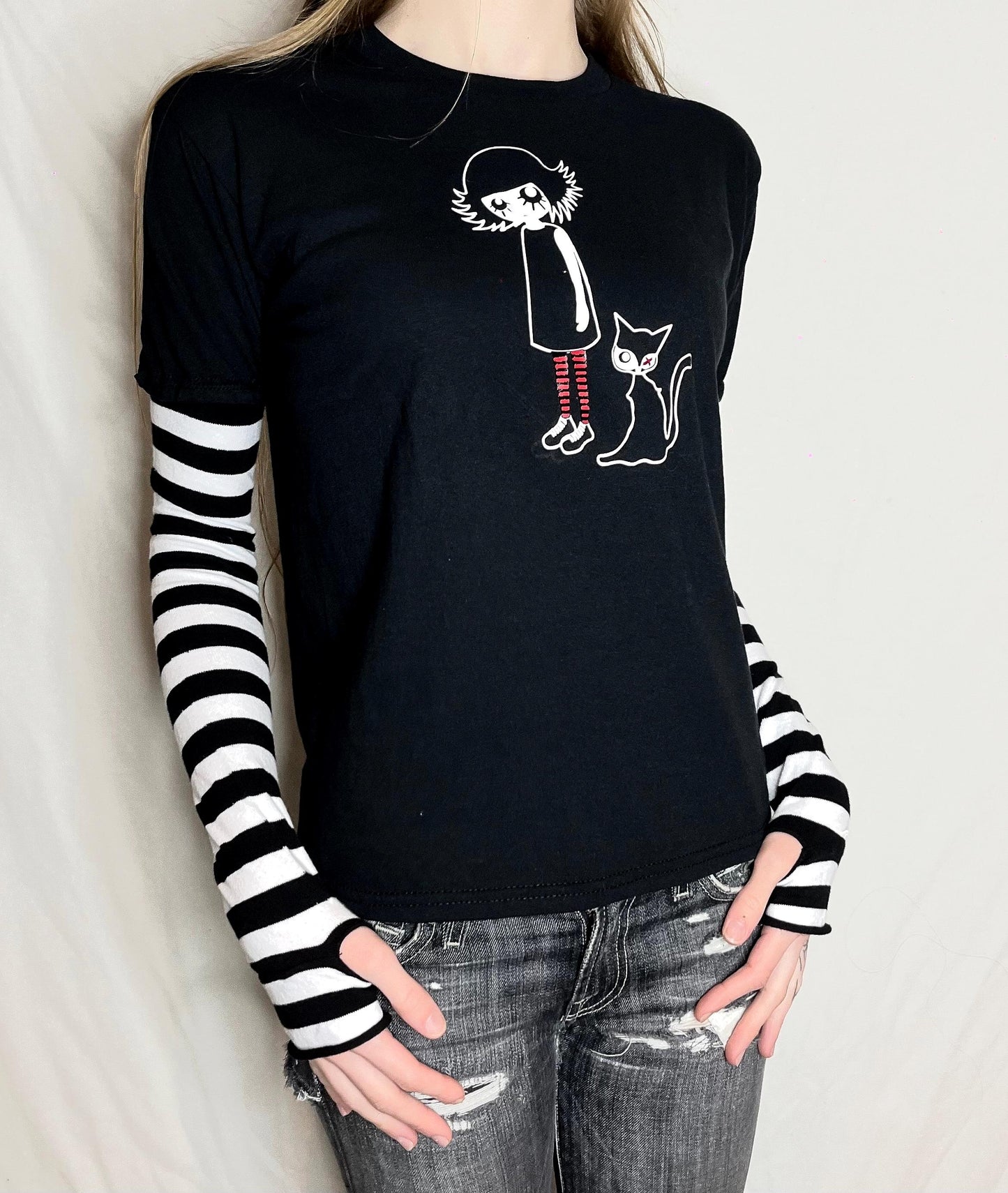 Alt Gothic Cat Girl T-Shirt – Red & Black Stripe Sleeve Long Sleeve Top