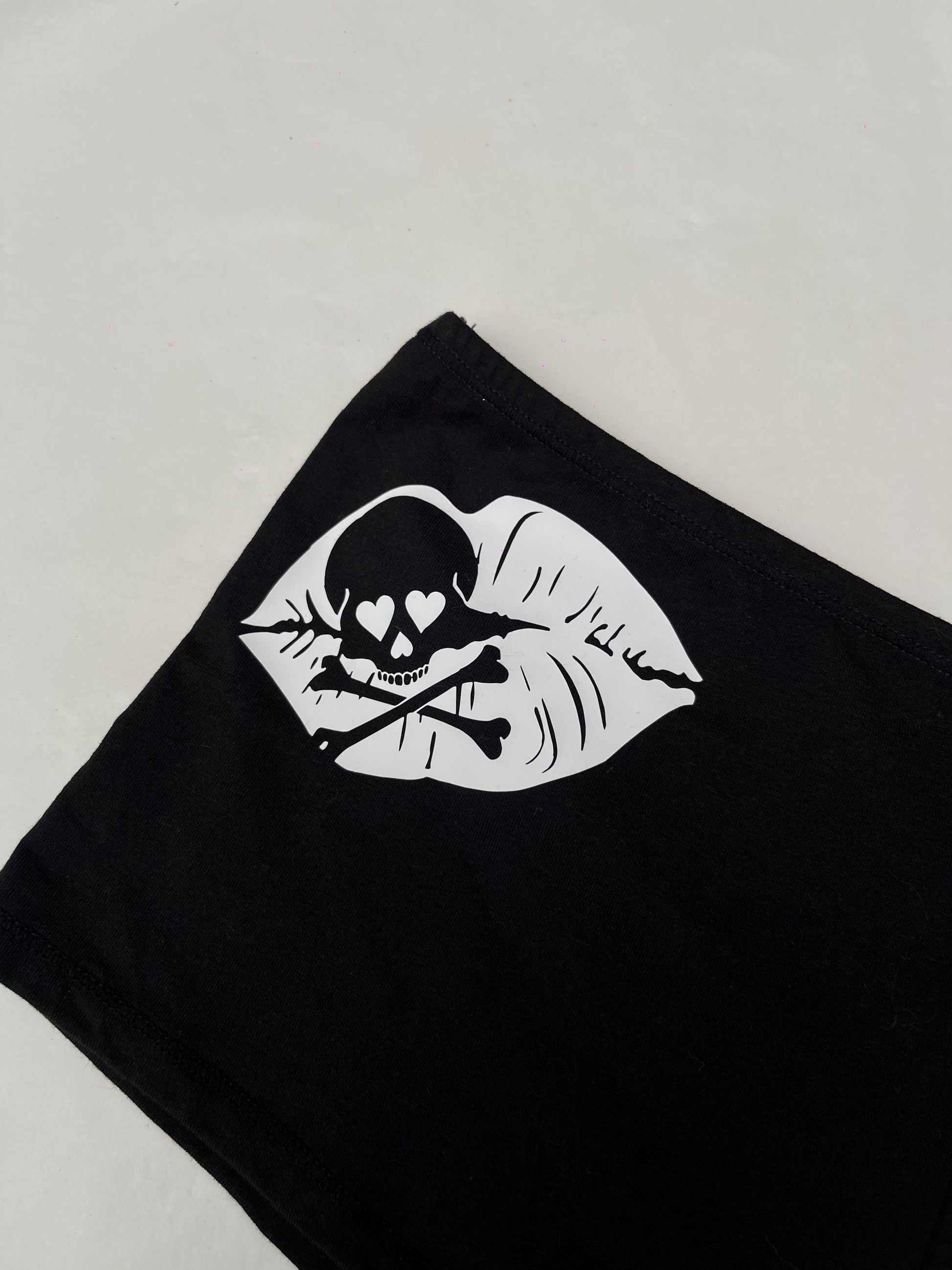 Black Low Rise Booty Shorts White Skull Lips Design