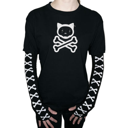 Grunge Skull Cross Bones Cat - Black & White Cross Bone Sleeves