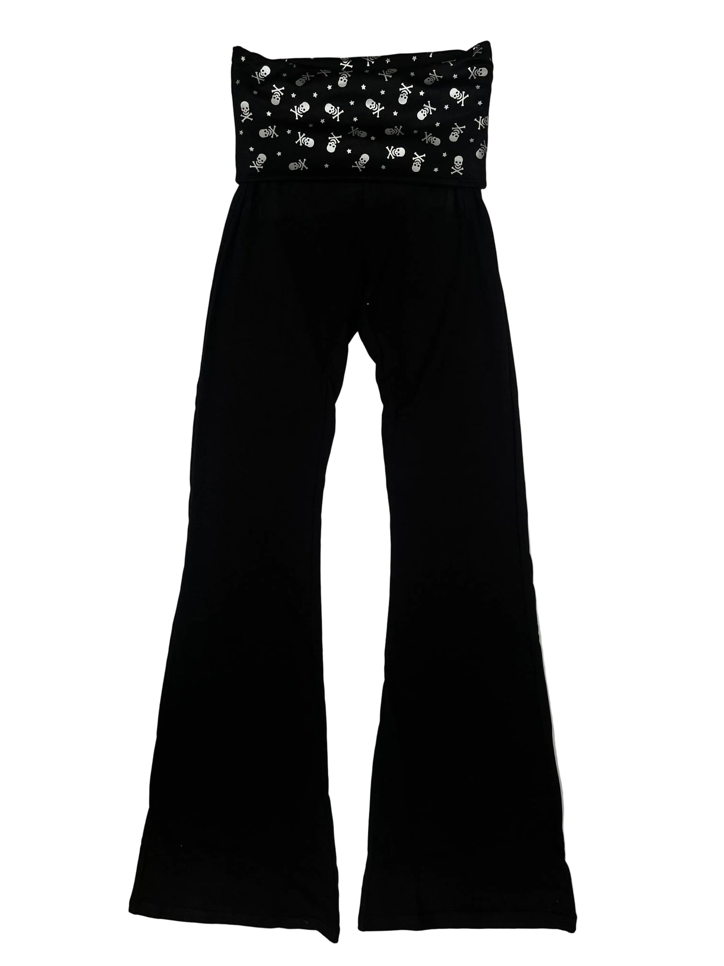 Black Fold Over Silver Skull Yoga Pants